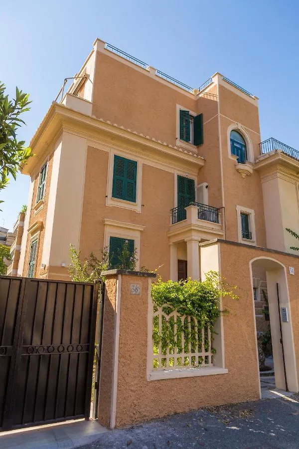 Romantica Family Apartment Near San Giovanni Italy