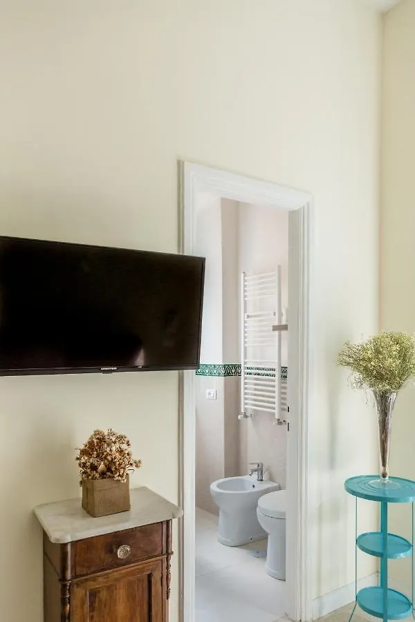 Romantica Family Apartment Near San Giovanni Rome