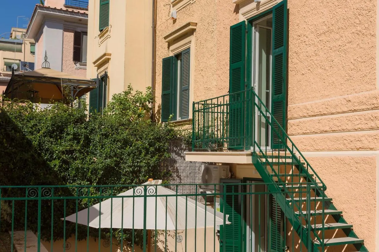Romantica Family Apartment Near San Giovanni 0*, Rome