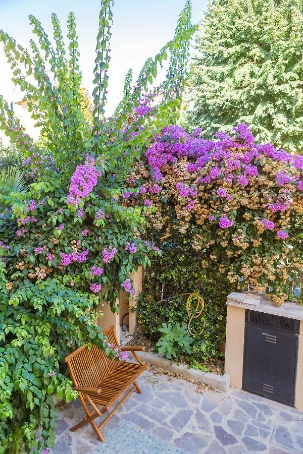 Romantica Family Apartment Near San Giovanni Rome